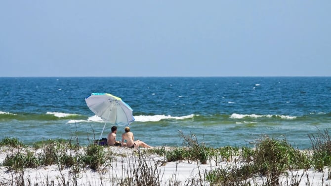 Peter Anderson Arts & Crafts Festival 2026: Your Ocean Springs Stay Guide