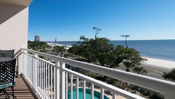 Snowbird Season 2026–2027: Monthly Condo Rentals in Biloxi & Gulfport